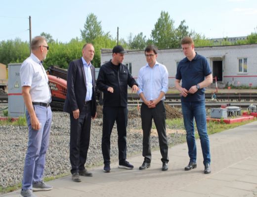 30 мая 2024 года состоялось выездное совещание по реализации объектов «Строительство надземного пешеходного перехода над железнодорожными путями ст.Узловая-1 Московской железной дороги и «Строительство путепровода через железную дорогу в районе улиц Завод
