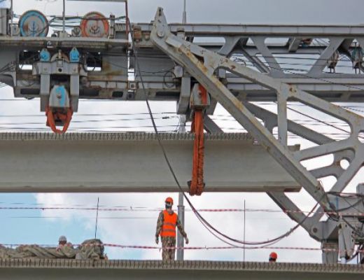 Строительство моста через Упу